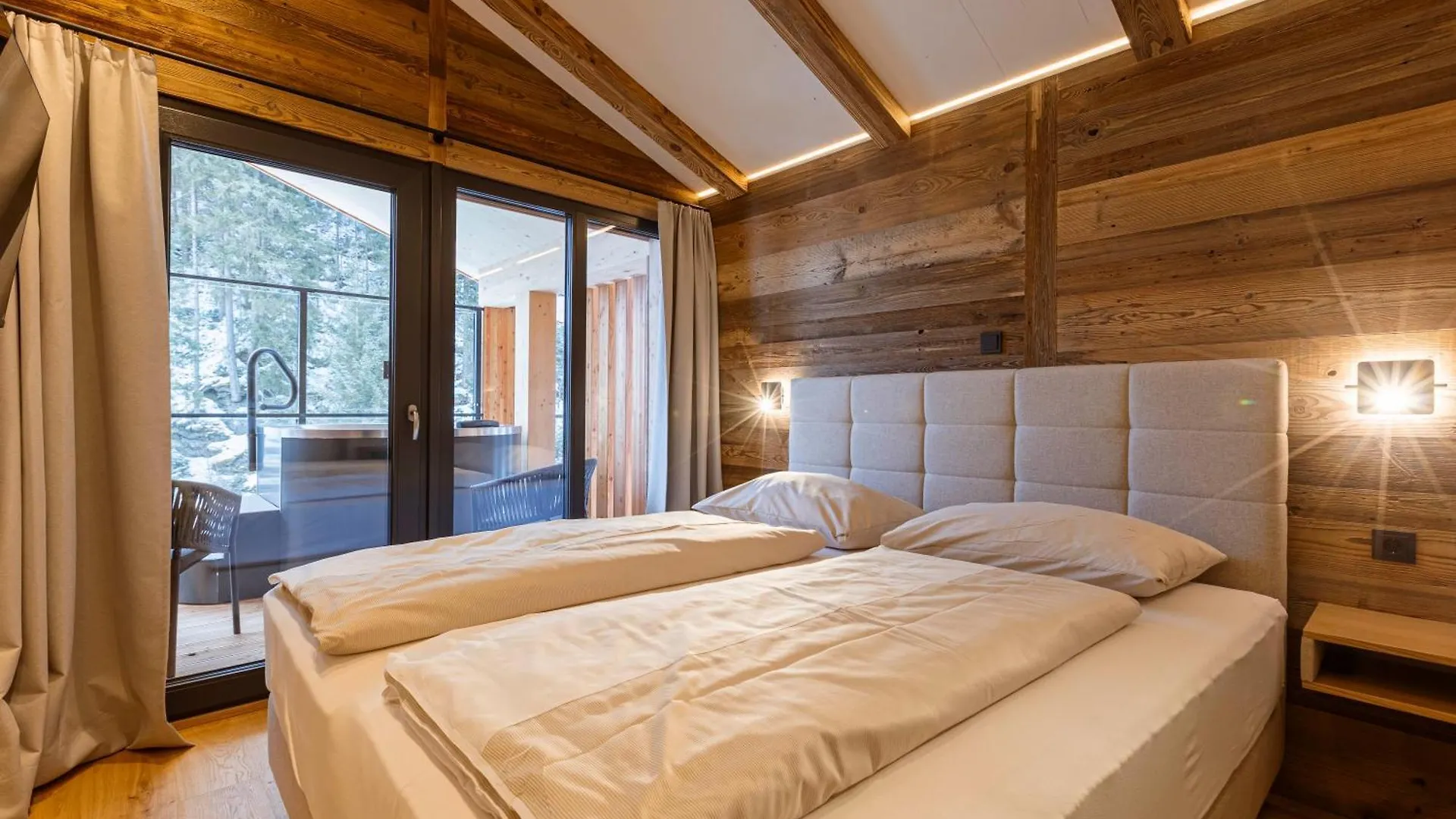 Aparthotel Saalbach Suites By Alps Resorts Austria