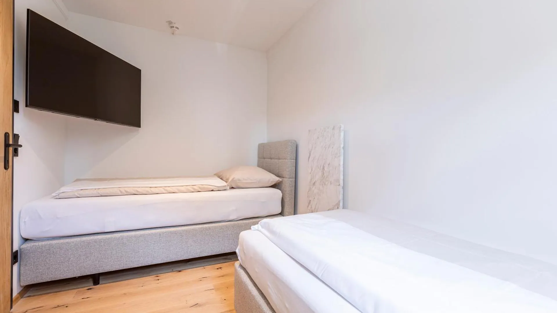 Saalbach Suites By Alps Resorts Austria