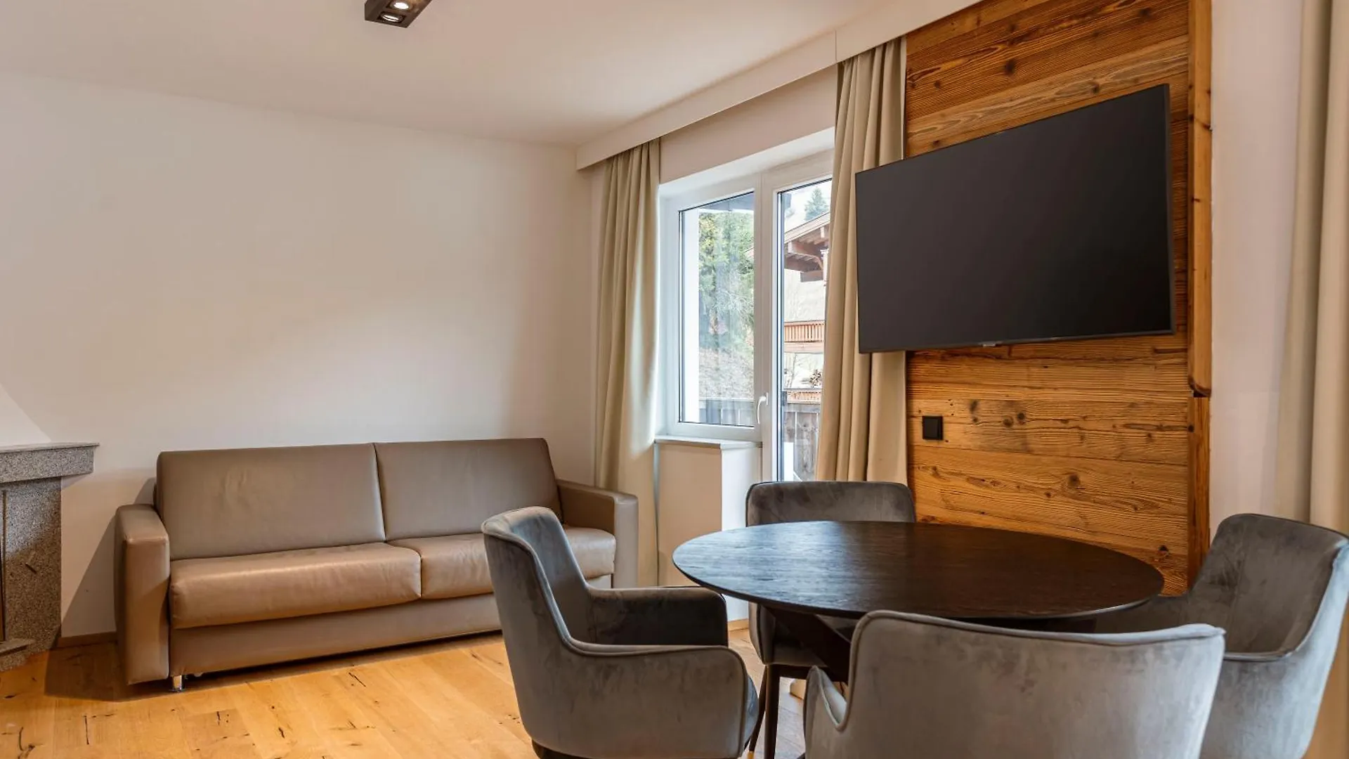 Aparthotel Saalbach Suites By Alps Resorts Oostenrijk