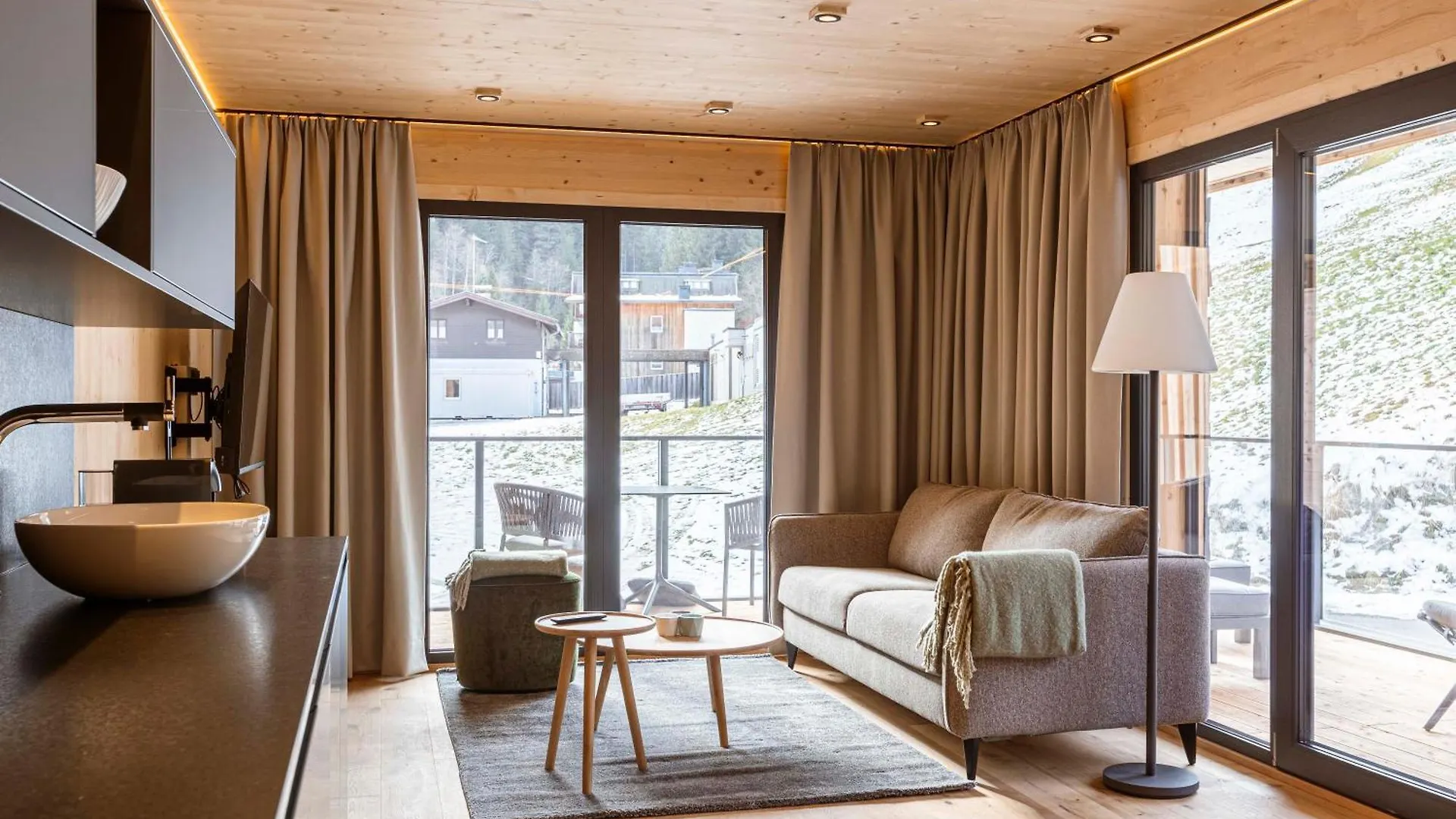 Saalbach Suites By Alps Resorts