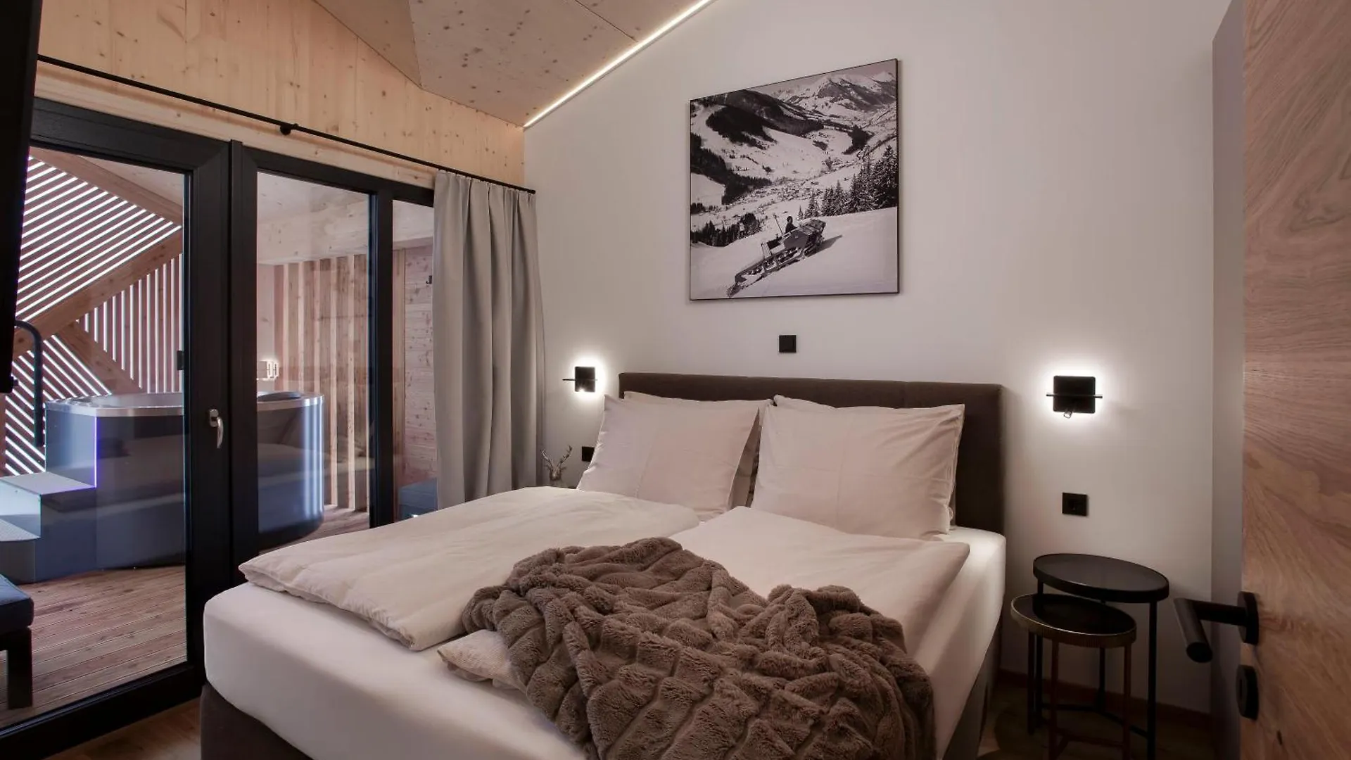 Saalbach Suites By Alps Resorts Austria